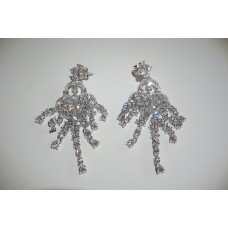 Изящни сребърни обеци