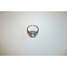 Сребърен пръстен с естествен син топаз