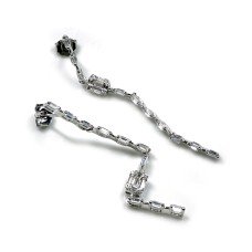 Висящи обеци с нежни циркони